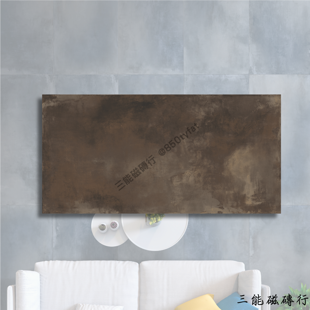 白色清水模風磁磚，柔和紋理，適合現代簡約風格空間