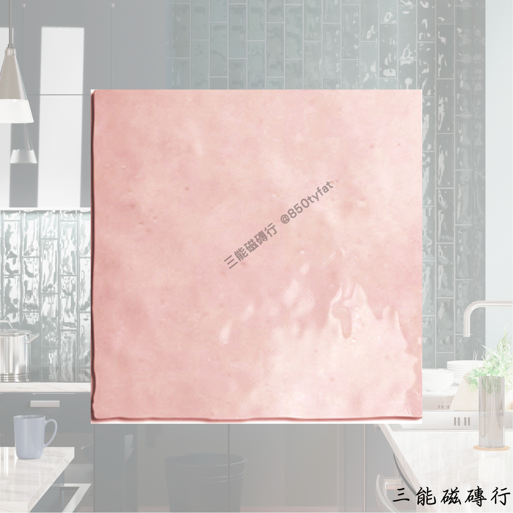 貝拉蘿娜系列淺卡其磁磚，釉光層次感強烈，適合現代空間應用。