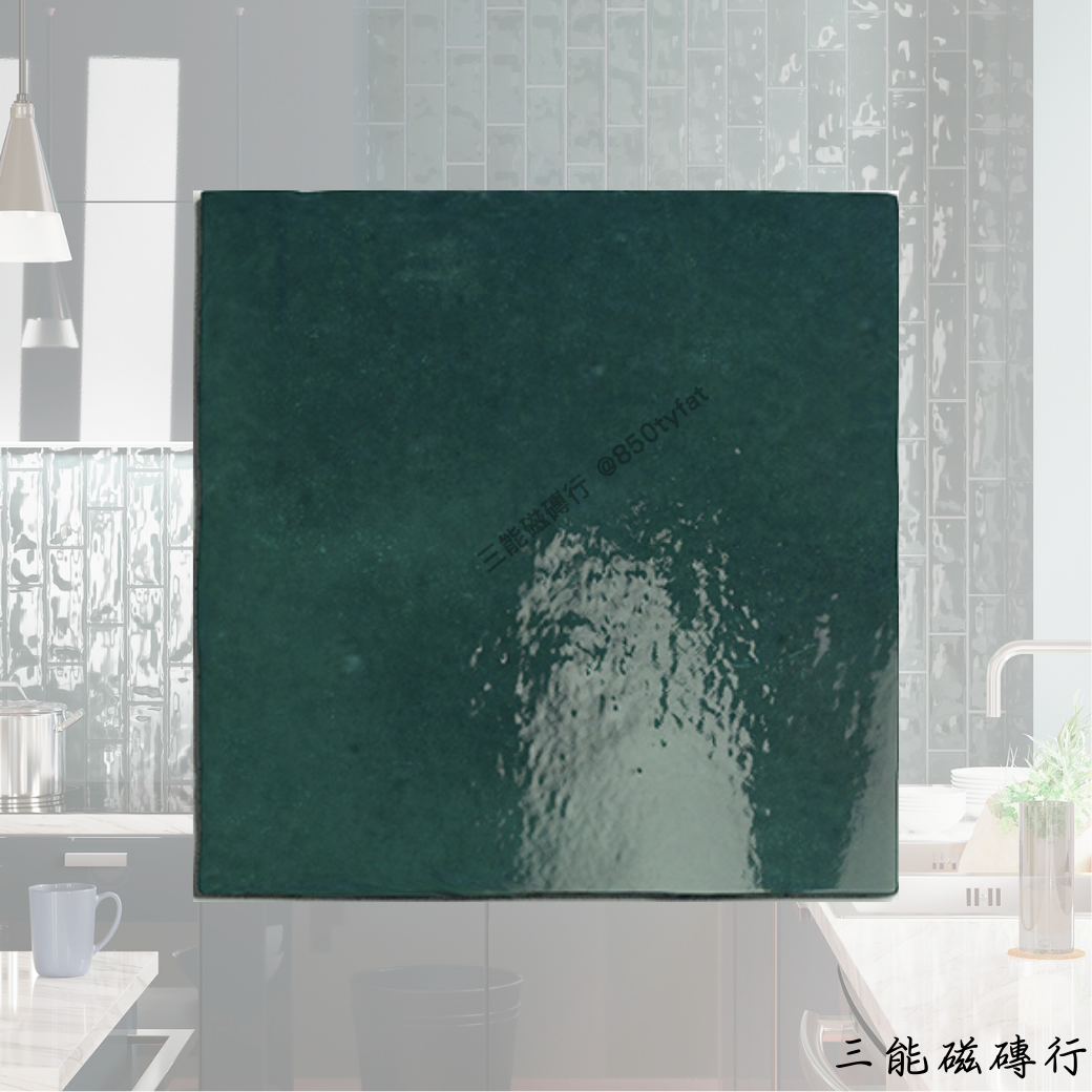 貝拉蘿娜系列淺卡其磁磚，釉光層次感強烈，適合現代空間應用。