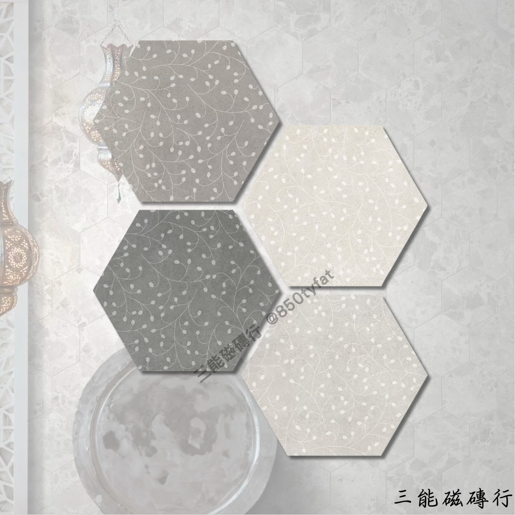 六角形瓷磚，灰色調搭配細緻的藤蔓花紋，營造優雅自然的空間氛圍，適用於現代與復古風格裝潢。