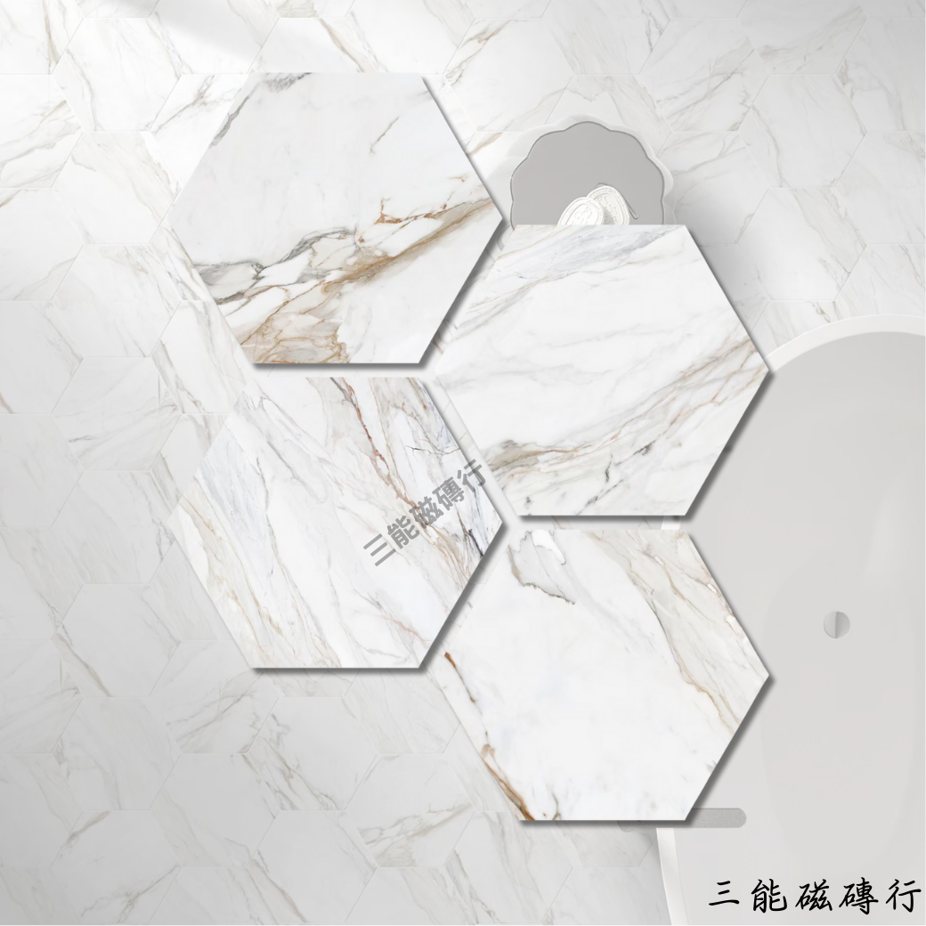 六角形瓷磚，白色大理石基底搭配深邃金棕色紋理，呈現高端奢華質感，適合打造精緻而有層次的空間設計。