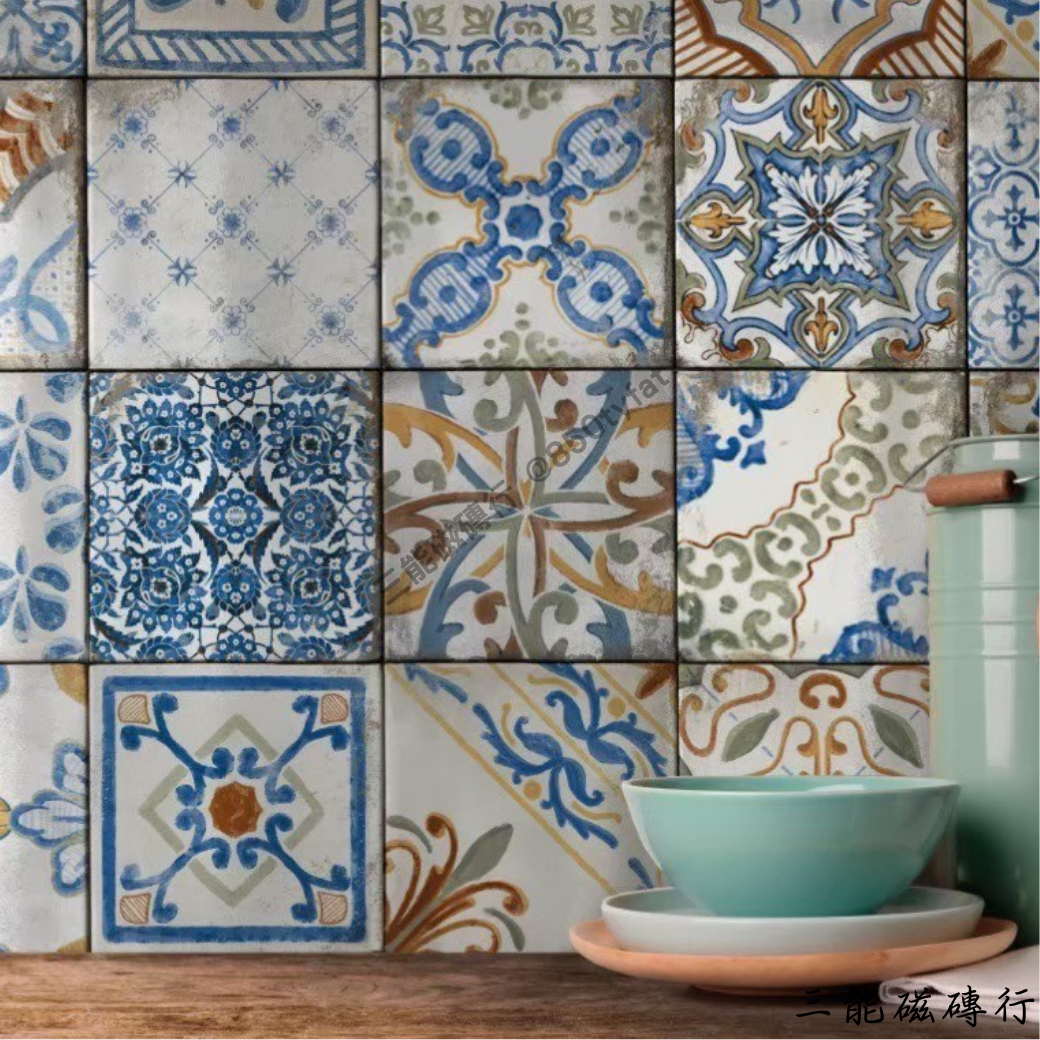 莫里尼系列復古花磚磁磚，藍白褐配色結合西班牙風格與手繪圖騰，適用廚房、浴室與牆面裝飾
