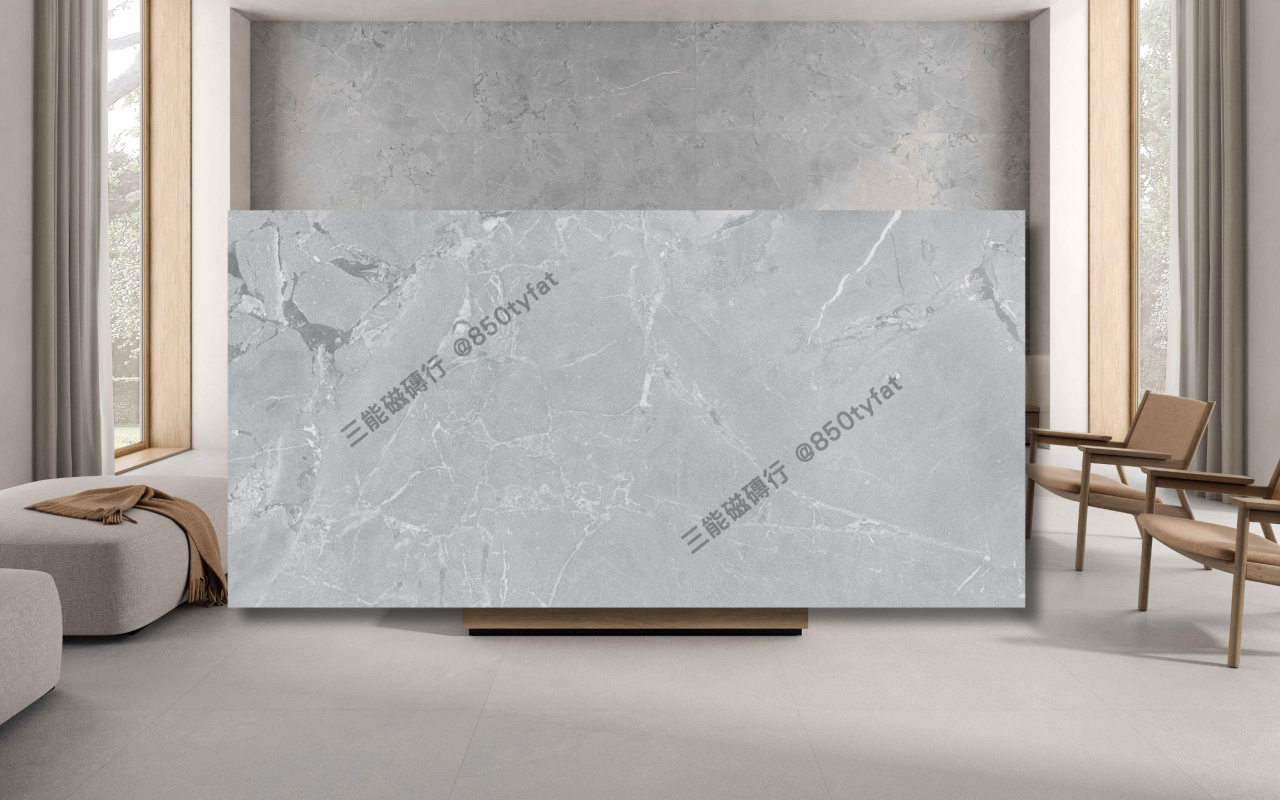 凱因石系列磁磚，包含淺灰、中灰與墨黑岩紋質地，展現霧面天然斷面紋理與空間設計感，三能磁磚行